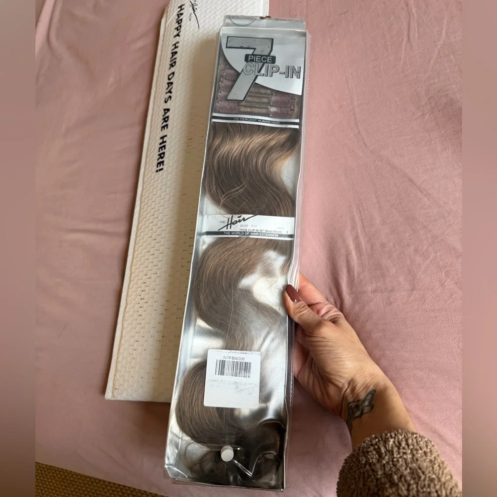 Luxurious 7-Piece Clip-In Hair Extensions - Ash Brown - Picture 1 of 5